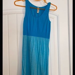 Casual stretchy blue dress